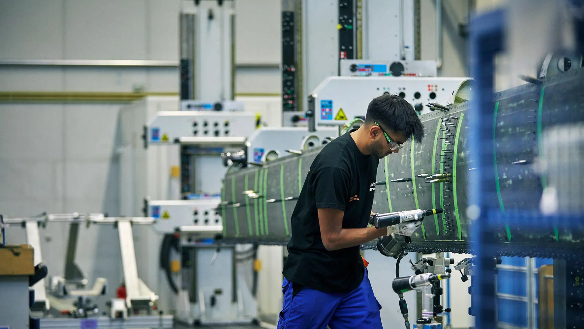 Satair A global supplier of aircraft parts, services & solutions Satair